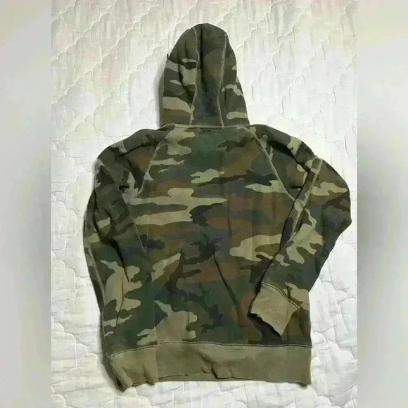 TNA GREEN CAMO HOODIE size  S - Picture 2 of 9